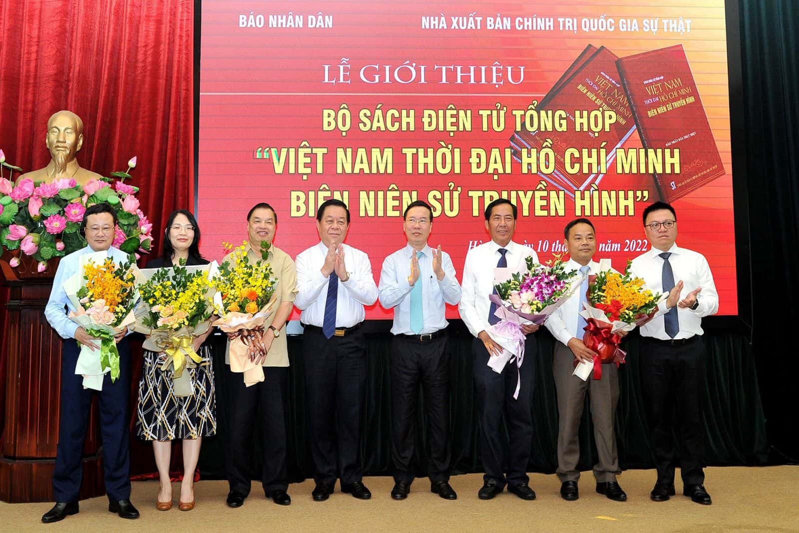 Ra mắt bộ sách điện tử tổng hợp “Việt Nam thời đại Hồ Chí Minh - Biên niên sử truyền hình”